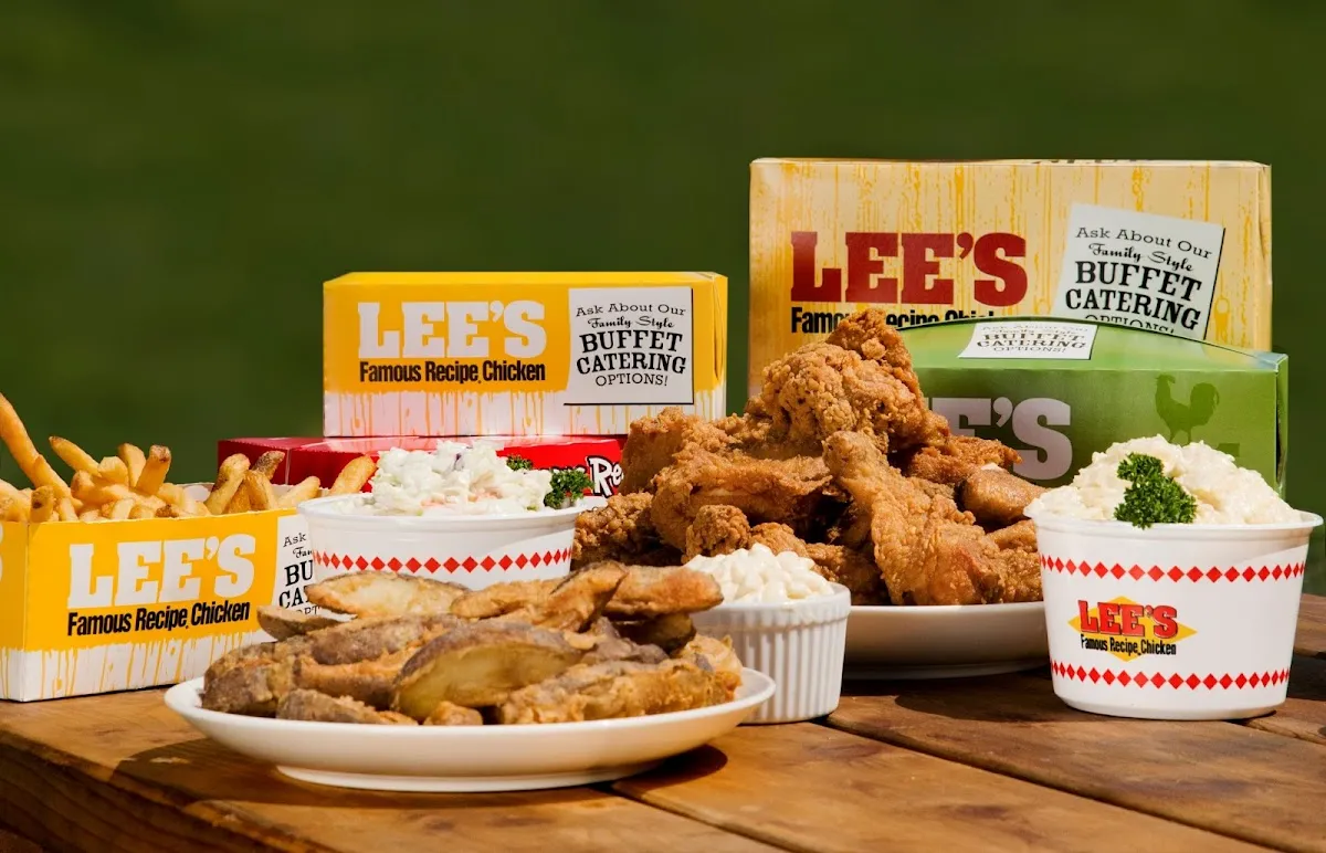 Lee’s Famous Recipe Chicken