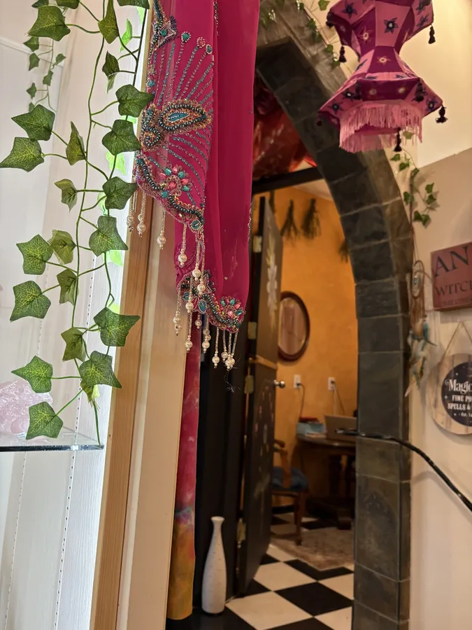 Lobelia’s Lair Metaphysical