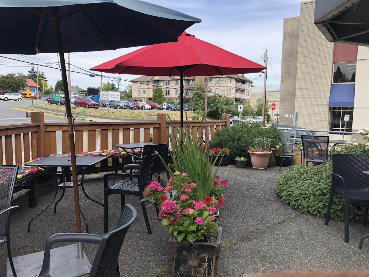 The Bee’s Knees Cafe