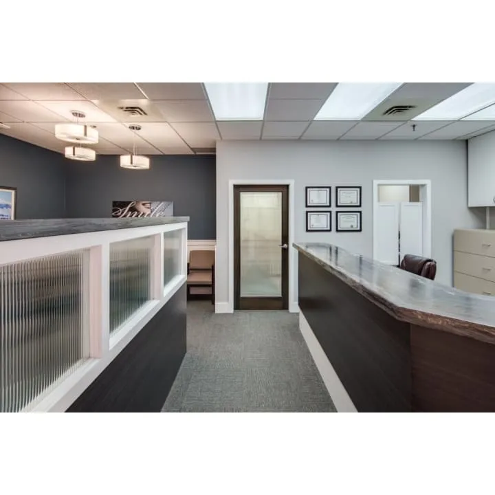 Country Club Dental Centre