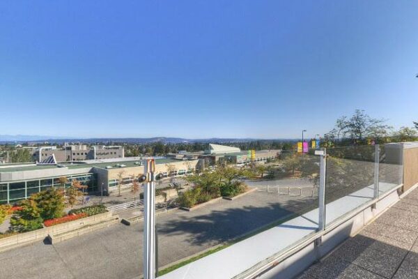 300 – Main Cafeteria