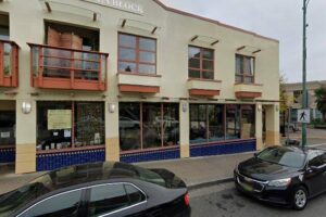 Mon Petit Choux Bakery & Café