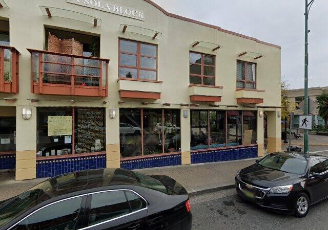 Mon Petit Choux Bakery & Café