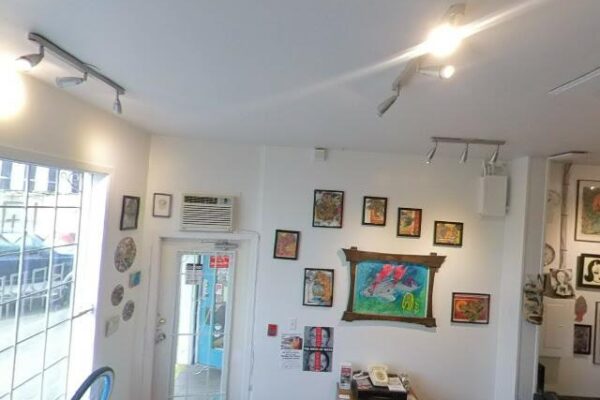 Jonny’s Barber Shop