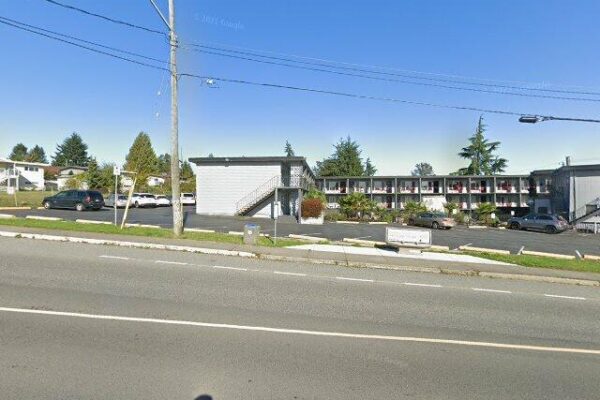 Port-O-Call Inn & Suites