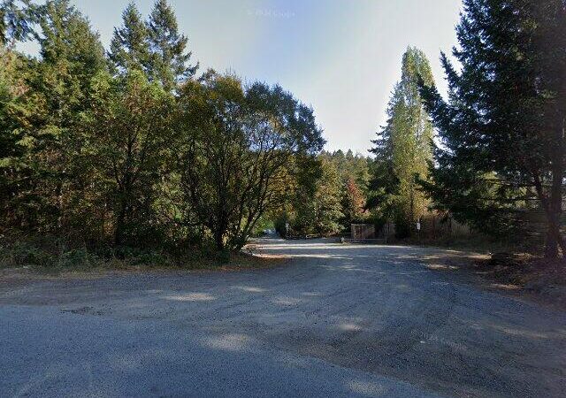 Quennell Lake Car Top Boat Launch