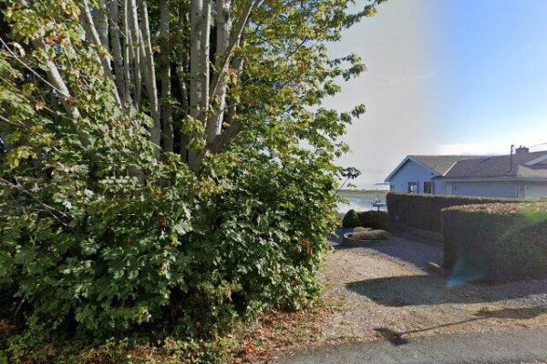 Place Road Beach Access