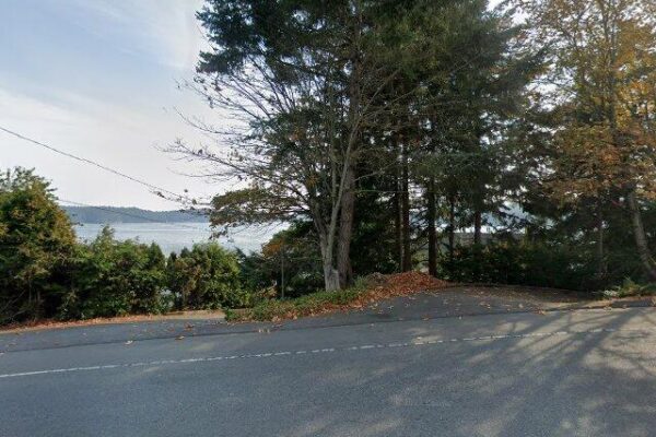 Friar Tuck Beach Access