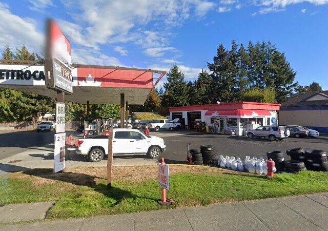 Parksville Petro-Canada & Auto Repair Center